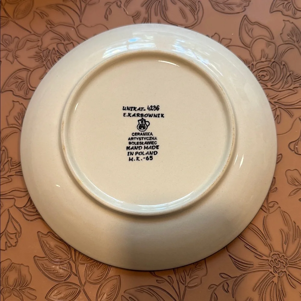 Polish Pottery Unikat  4226 Hand Made in Poland plate 8”